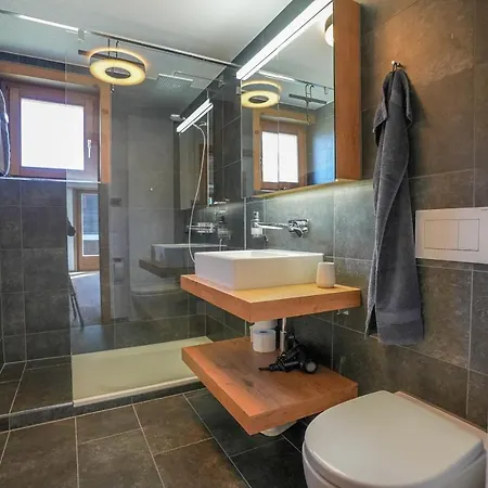 Serenella * רידראלפ